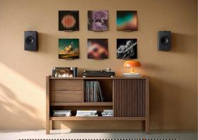 Изображение продукта KEF Q1 META Satin Black — полочная акустическая система (пара) - 4